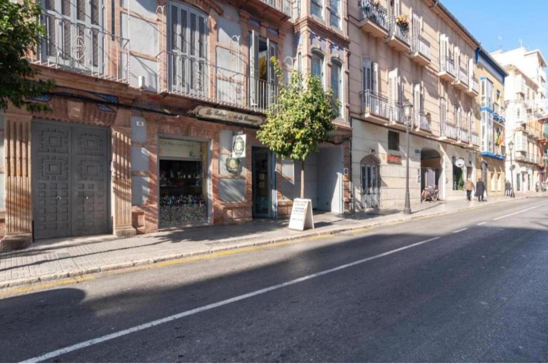 Centro Plaza Merced Apartamento